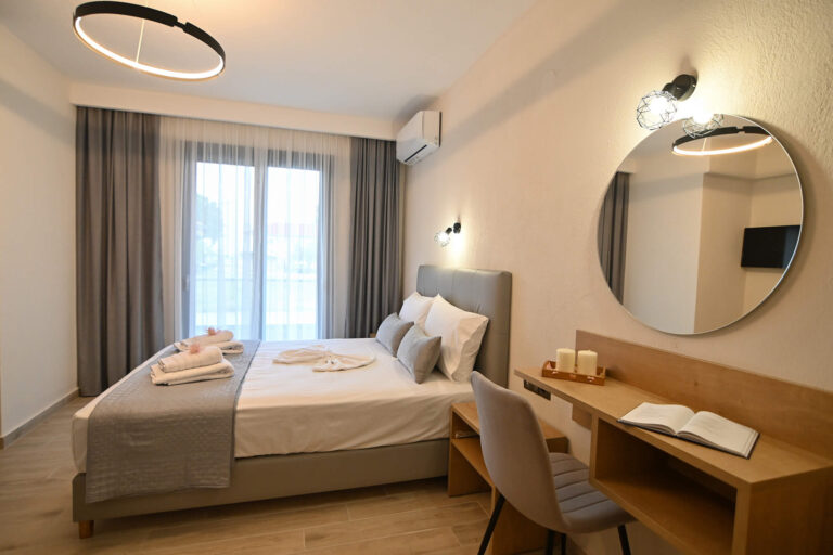 Armonia Luxury Suites | Nea Vrasna | Book Now